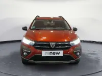 Usado Dacia Jogger Expression 101 CV (74 kW) 2022 Naranja Monovolumen