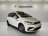 Usado VW Touran Sportline 150 CV (110 kW) 2017 Blanco Monovolumen