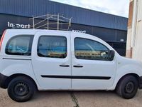 Usado Renault Kangoo Expression 90 CV (66 kW) 2014 Blanco Monovolumen