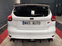 Usado Ford Focus ST 250 CV (183 kW) 2016 Blanco Berlina