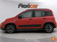 Usado Fiat Panda 70 CV (51 kW) 2022 Rojo Utilitario