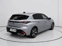 Usado Peugeot 308 Allure 131 CV (96 kW) 2022 Gris Utilitario