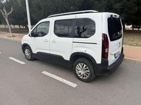 Usado Peugeot Rifter Active 102 CV (75 kW) 2020 Blanco Monovolumen