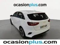 Usado Kia Ceed 101 CV (74 kW) 2025 Blanco Utilitario
