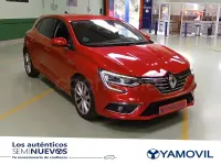 Usado Renault Mégane Zen 130 CV (95 kW) 2018 Rojo Berlina