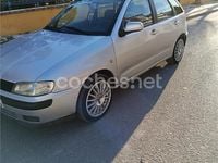 Usado Seat Ibiza Stella 90 CV (66 kW) 2001 Gris / plata Utilitario