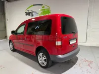 Usado VW Caddy Life 104 CV (76 kW) 2007 Rojo Monovolumen