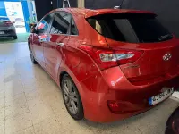 Usado Hyundai i30 GO! 136 CV (100 kW) 2017 Naranja Berlina