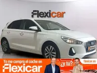 Usado Hyundai i30 110 CV (80 kW) 2018 Blanco Utilitario