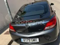 Usado Opel Insignia Essentia 130 CV (95 kW) 2009 Gris / plata Berlina