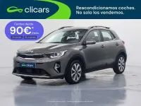 Usado Kia Stonic 120 CV (88 kW) 2023 Gris SUV
