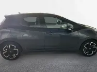 Usado Nissan Micra Acenta 92 CV (67 kW) 2021 Gunmetal grey (metalizado) SUV