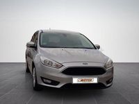 Usado Ford Focus Trend 115 CV (84 kW) 2015 Gris / plata Familiar