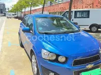 Usado Chevrolet Aveo LTZ 100 CV (73 kW) 2011 Azul Berlina