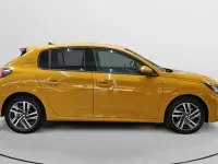 Usado Peugeot 208 Allure 100 CV (73 kW) 2021 Utilitario