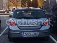 Usado Opel Astra Enjoy 100 CV (73 kW) 2005 Gris / plata Berlina