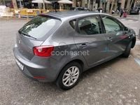 Usado Seat Ibiza Style 105 CV (77 kW) 2015 Gris / plata Berlina