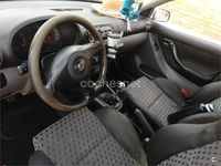 Usado Seat Leon Sport 180 CV (132 kW) 2000 Gris / plata Berlina