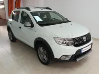 Usado Dacia Sandero Comfort 90 CV (66 kW) 2020 Blanco Berlina