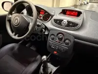 Usado Renault Clio II Expression 70 CV (51 kW) 2009 Azul Berlina