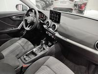 Usado Audi Q2 S-Line 150 CV (110 kW) 2024 Gris / plata SUV