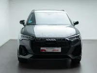 Usado Audi Q3 Ambiente 150 CV (110 kW) 2024 Gris / plata SUV