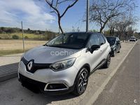 Usado Renault Captur Zen 90 HP (66 kW) 2014 Cinzento SUV