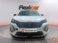 Usado Peugeot 2008 Allure 100 CV (73 kW) 2025 Blanco SUV