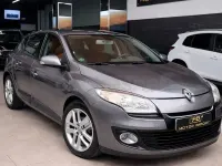 Usado Renault Mégane Expression 110 CV (80 kW) 2013 Beige Berlina