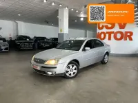 Usado Ford Mondeo Futura 131 CV (96 kW) 2004 Otro Berlina