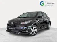 Nuevo Toyota Yaris Hybrid Active 116 CV (85 kW) 2025 Negro Berlina