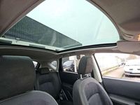 Usado Nissan Qashqai Premium Edition 105 CV (77 kW) 2010 Gris SUV