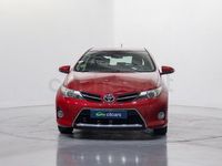 Usado Toyota Auris Active 126 CV (92 kW) 2012 Rojo Berlina