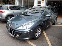 Usado Peugeot 307 110 CV (80 kW) 2007 Gris / plata Familiar
