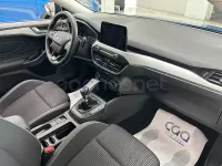 Usado Ford Focus Trend 120 CV (88 kW) 2022 Azul Berlina
