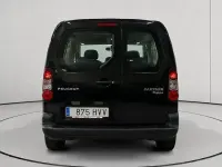 Usado Peugeot Partner Tepee Access 92 CV (67 kW) 2014 Negro Monovolumen