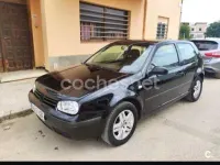 Usado VW Golf IV Conceptline 68 CV (50 kW) 2002 Negro Berlina