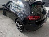 Usado VW Golf VII Advance 150 CV (110 kW) 2015 Negro Berlina