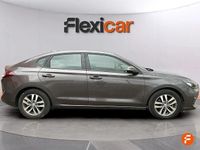 Usado Hyundai i30 120 CV (88 kW) 2018 Marrón Berlina