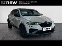 Usado Renault Arkana RS Line 145 CV (106 kW) 2023 Blanco SUV