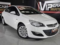 Usado Opel Astra Business 110 CV (80 kW) 2014 Blanco Berlina