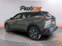 Usado Peugeot 2008 Active 101 CV (74 kW) 2023 Gris SUV