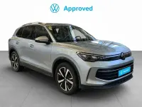 Usado VW Tiguan 150 CV (110 kW) 2025 Gris / plata SUV