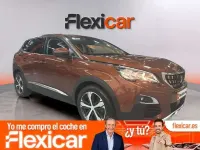 Usado Peugeot 3008 Allure 131 CV (96 kW) 2018 Marrón SUV