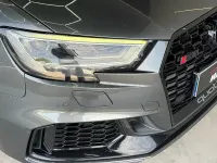 Usado Audi RS3 Sport 400 CV (294 kW) 2017 Gris / plata Berlina