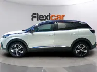 Usado Peugeot 3008 GT-line 131 CV (96 kW) 2018 Blanco SUV