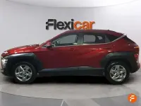 Usado Hyundai Kona 100 CV (73 kW) 2025 Rojo SUV