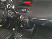 Usado Renault Clio II Exception 85 CV (62 kW) 2009 Gris / plata Berlina