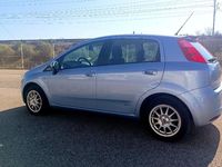 Usado Fiat Punto Active 75 CV (55 kW) 2009 Azul Utilitario