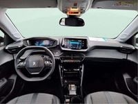 Usado Peugeot e-208 Allure 100 kW (136 CV) 2023 Amarillo Utilitario